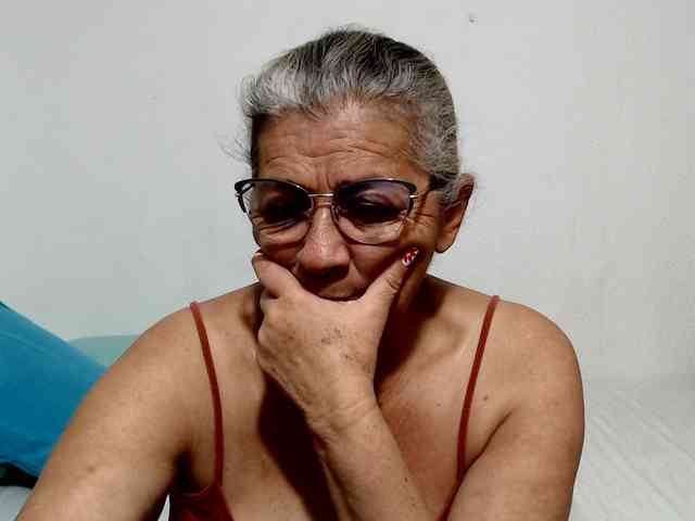 candy-mature webcam