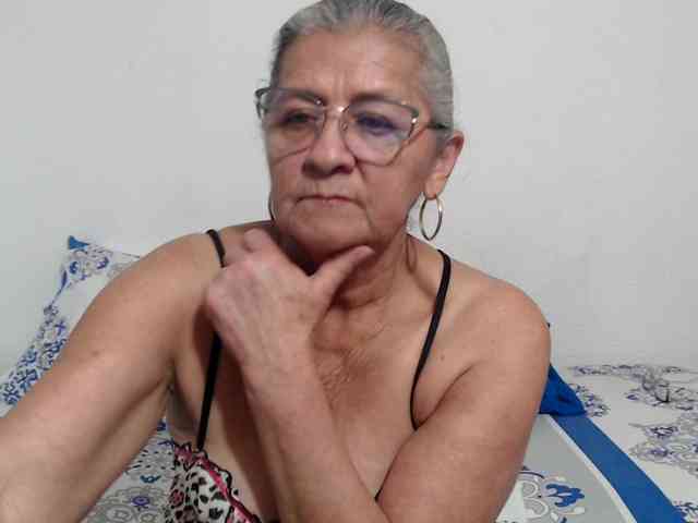candy-mature webcam