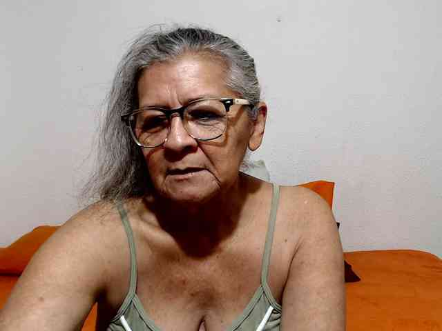 candy-mature webcam