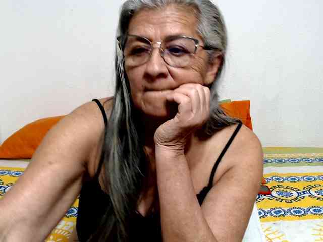 candy-mature webcam