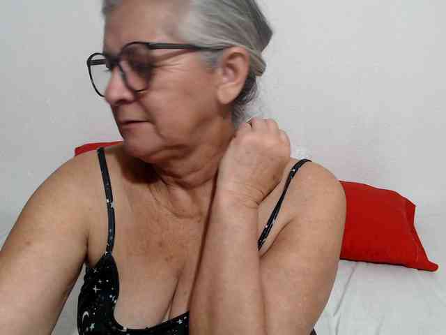 candy-mature webcam