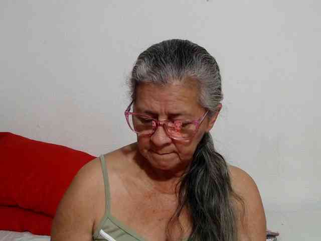candy-mature webcam