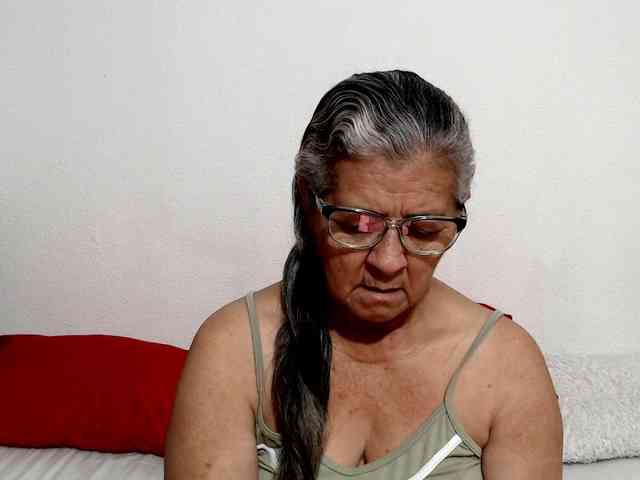 candy-mature webcam