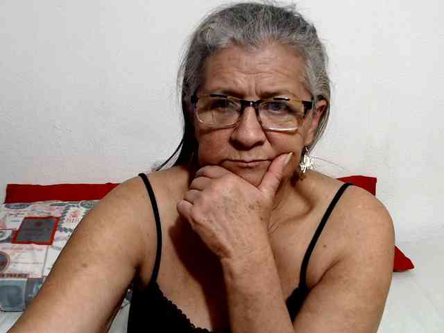 candy-mature webcam