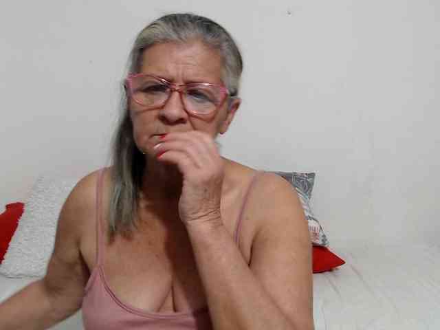 candy-mature webcam