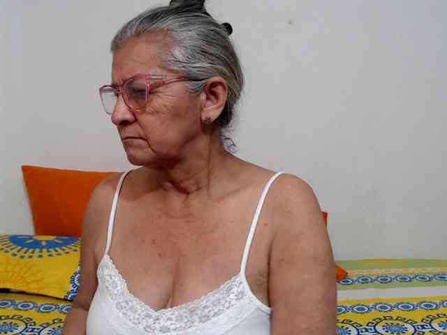 candy-mature webcam