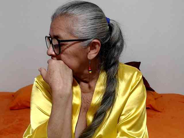 candy-mature webcam