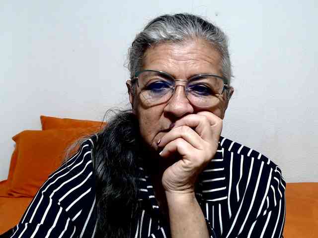 candy-mature webcam