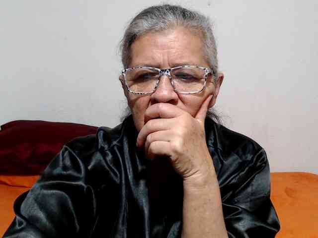 candy-mature webcam