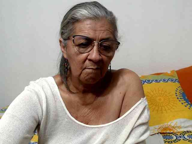 cam live Candy-mature