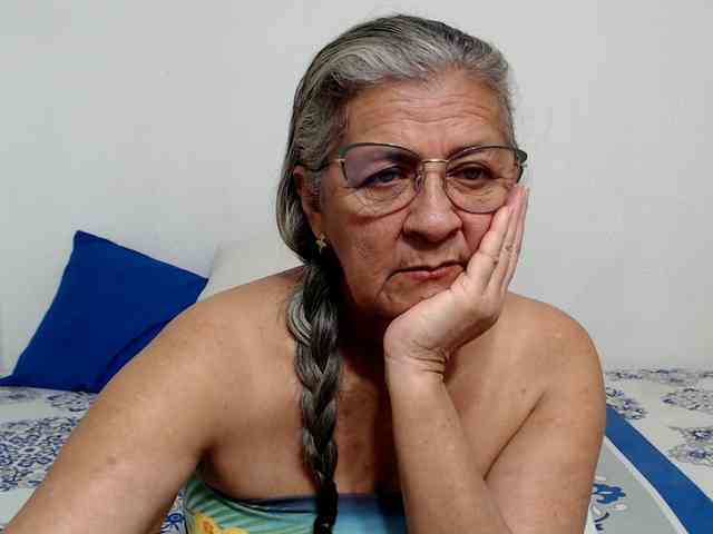 candy-mature webcam