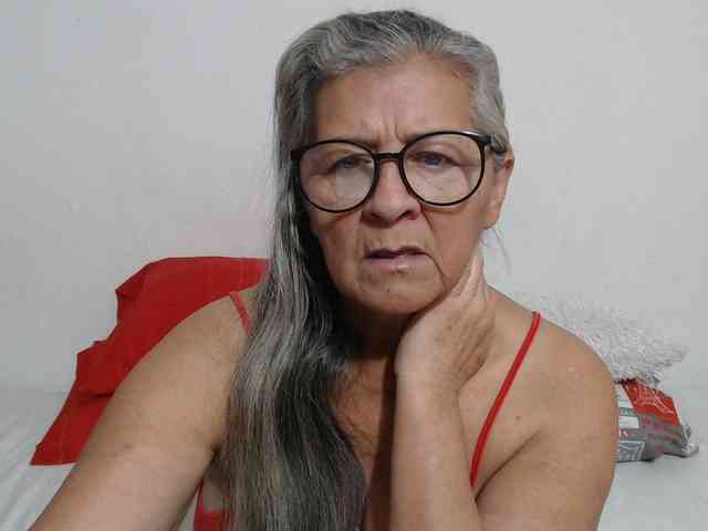candy-mature webcam