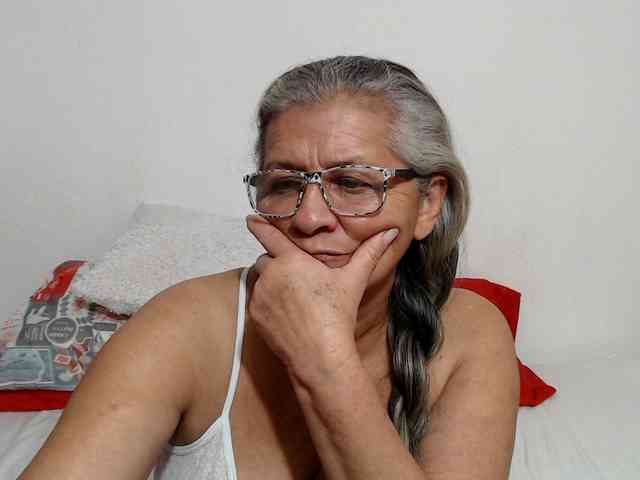 candy-mature webcam