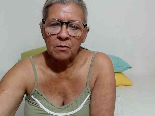 candy-mature webcam