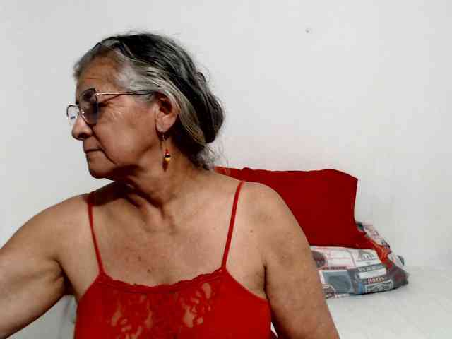candy-mature webcam