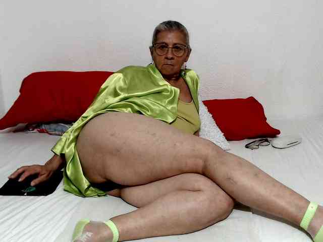 candy-mature webcam
