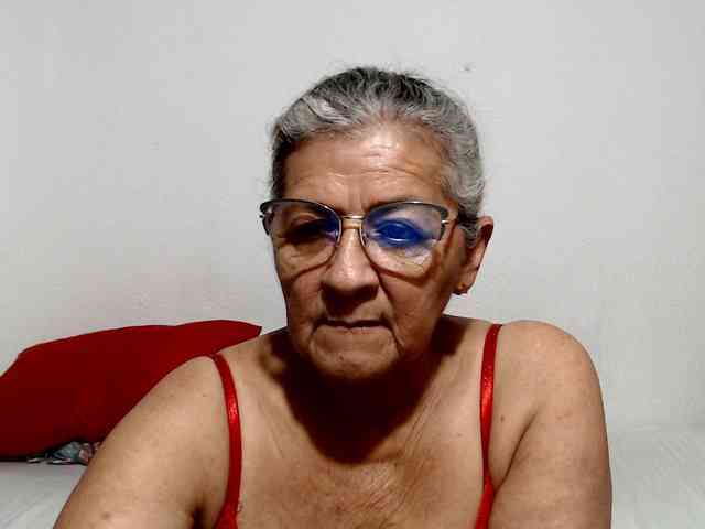 candy-mature webcam