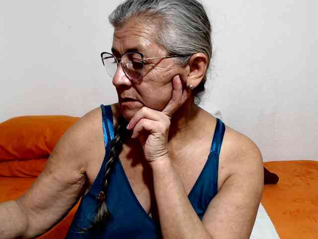 candy-mature webcam
