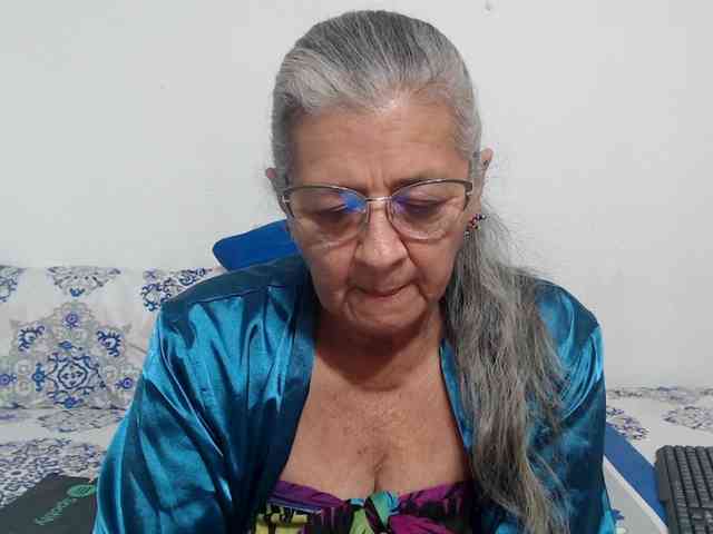 candy-mature webcam
