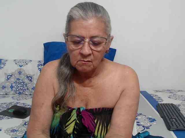 candy-mature webcam