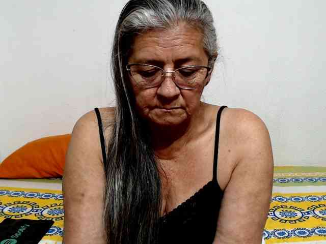 candy-mature webcam