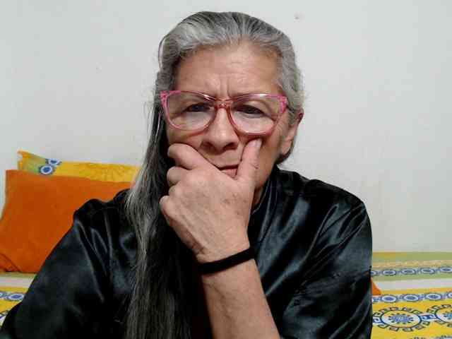 candy-mature
