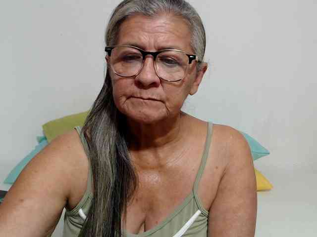 candy-mature webcam