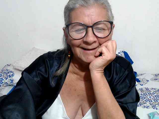 candy-mature webcam