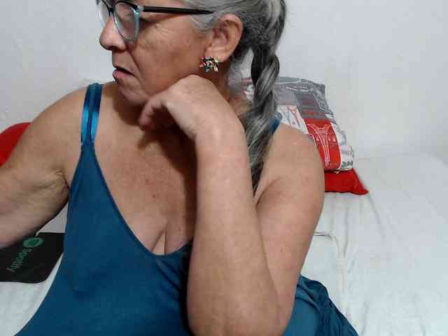 candy-mature webcam