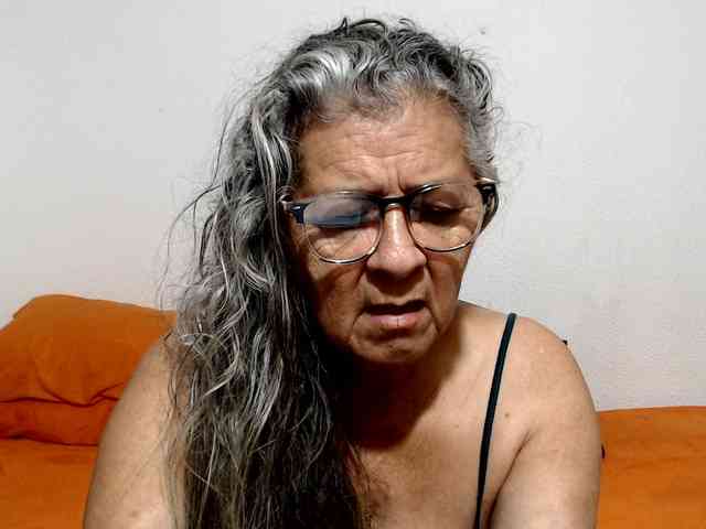 candy-mature candy-mature