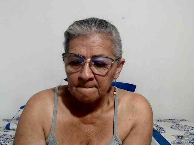candy-mature webcam