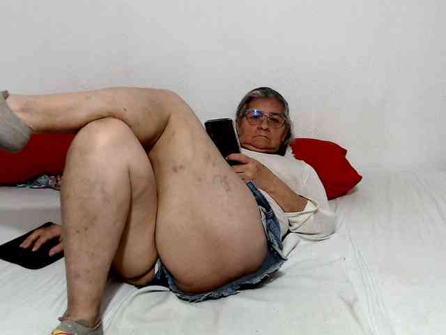 candy-mature webcam