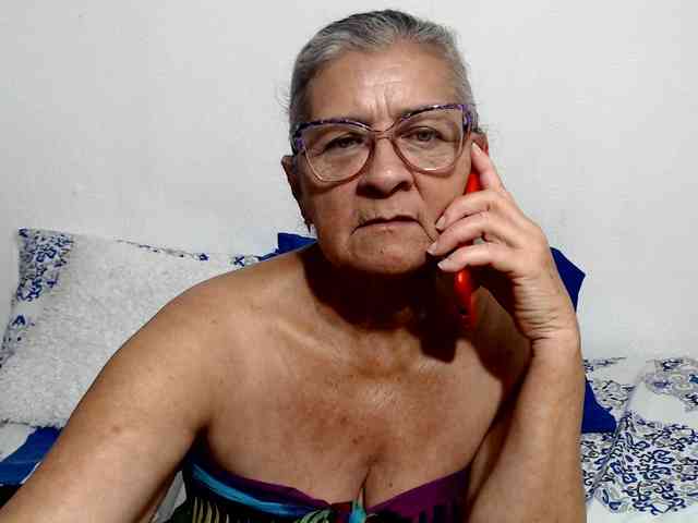 candy-mature webcam