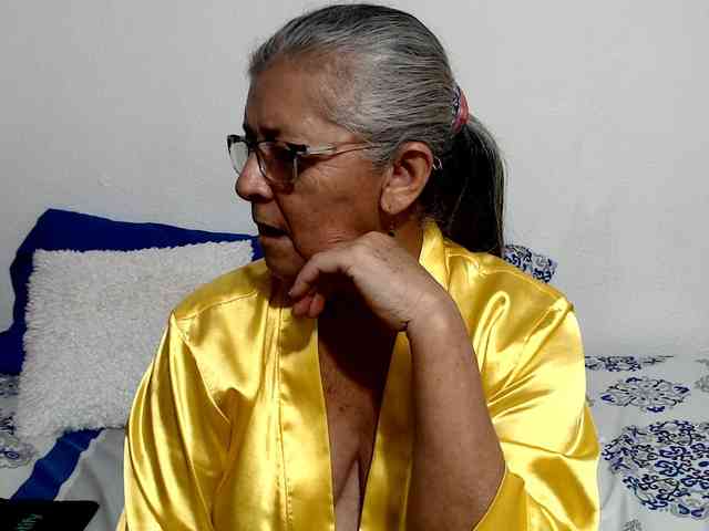 candy-mature webcam