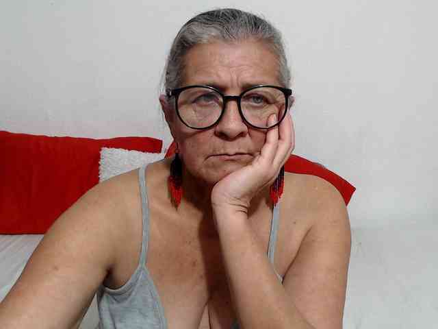 candy-mature webcam
