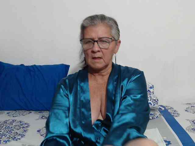 candy-mature webcam