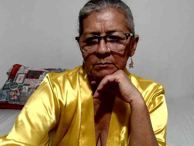 candy-mature webcam