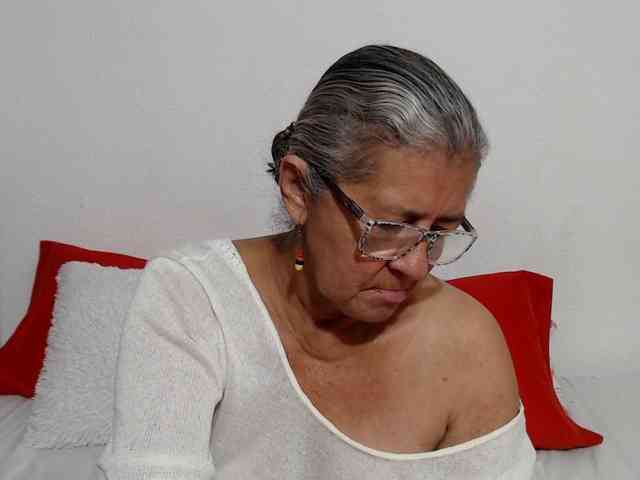 candy-mature webcam