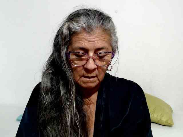 candy-mature webcam