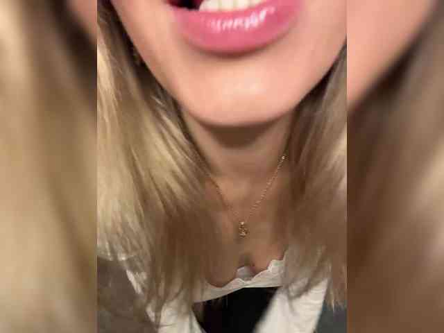 _Cute webcam