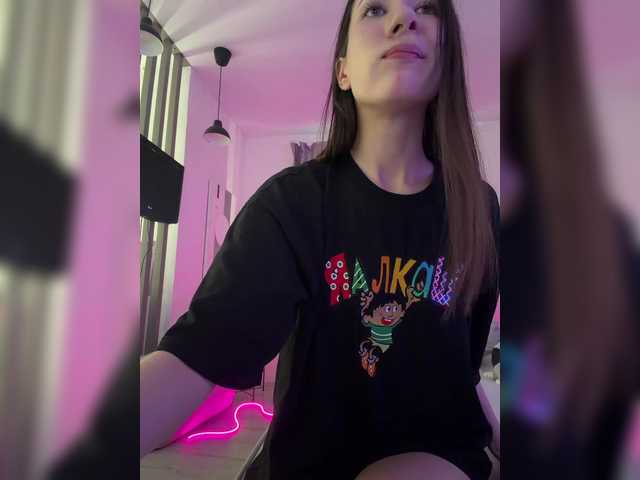 lovememoreamore live cam on BongaCams