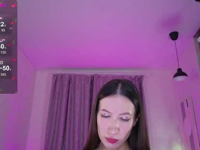 lovememoreamore live cam on BongaCams