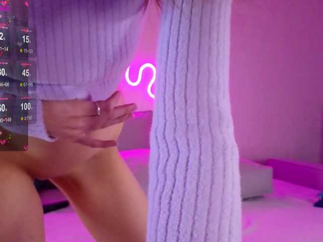 le modèle ta_daaam est en webcam porno dans un show sur le site bongacams, il possède les tags suivants: White/Caucasian,Brunette,Shaved