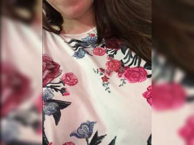 TenderBerry's BongaCams show and profile