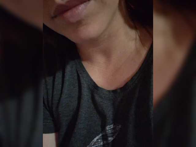TenderBerry, en directo ahora en BongaCams