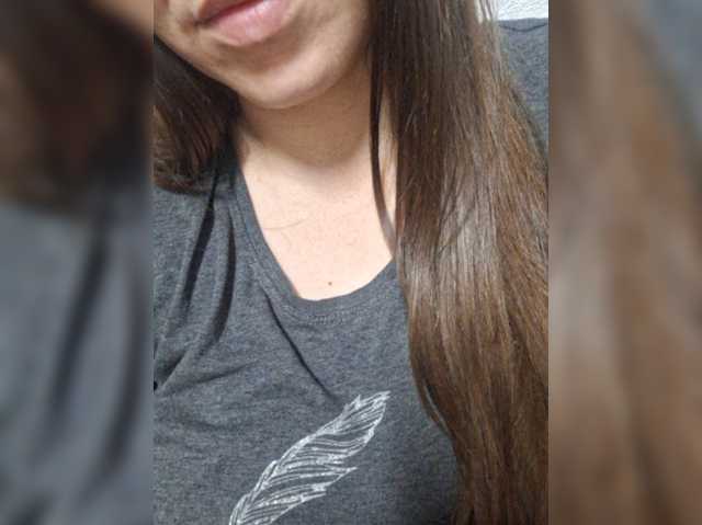 TenderBerry, live now on BongaCams