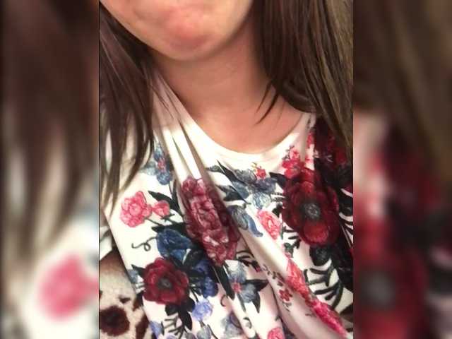 TenderBerry's BongaCams show and profile