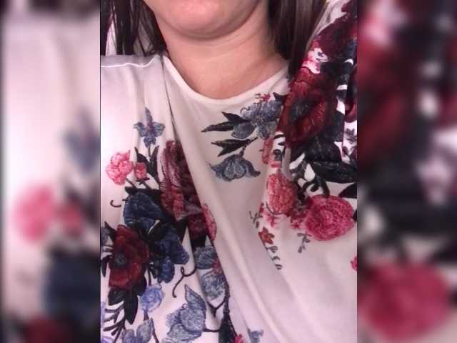 TenderBerry's BongaCams show and profile