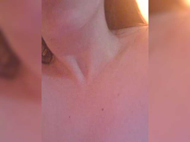 TenderBerry live cam on BongaCams