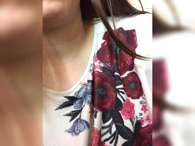 TenderBerry's BongaCams show and profile